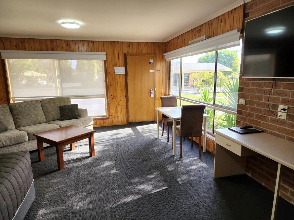 Country Roads Motor Inn Naracoorte Exterior foto