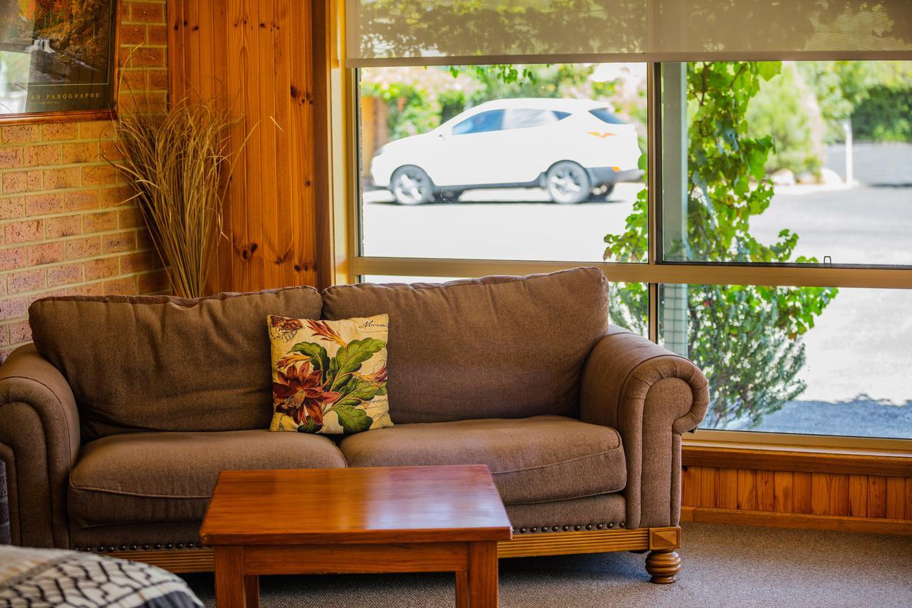 Country Roads Motor Inn Naracoorte Exterior foto