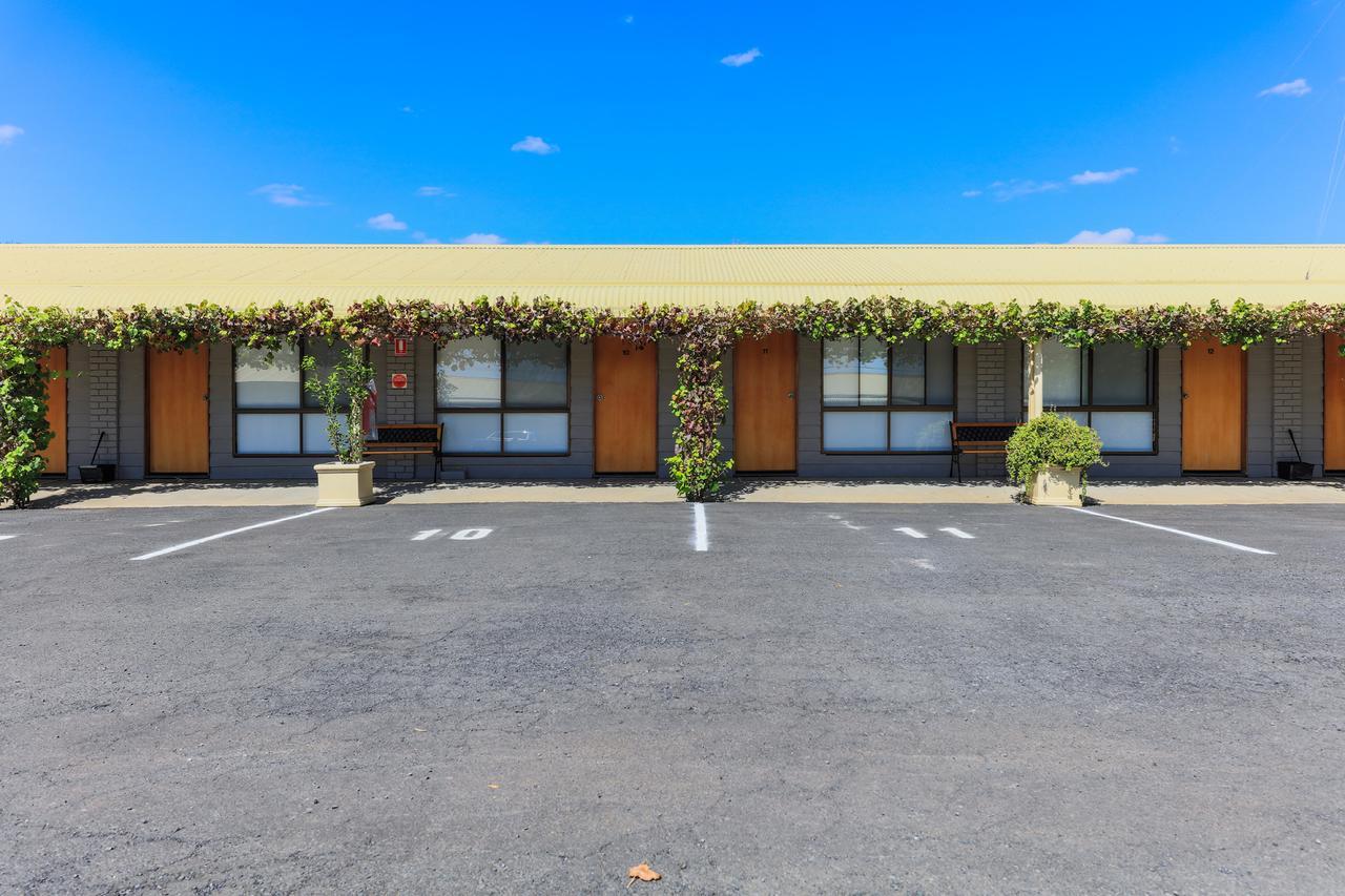 Country Roads Motor Inn Naracoorte Exterior foto